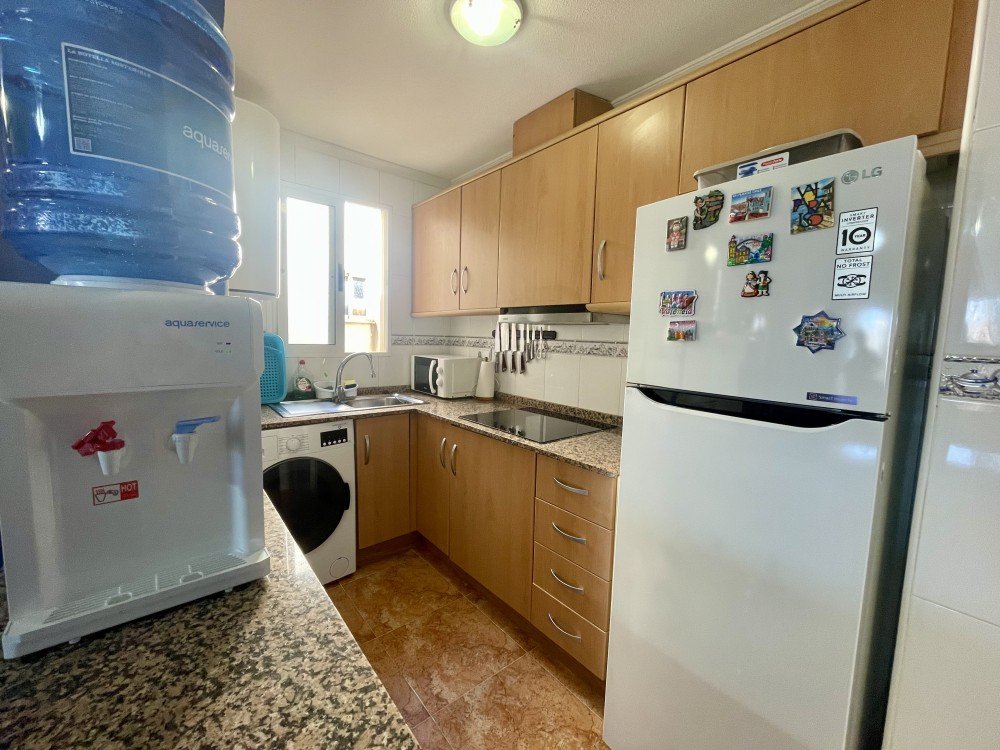 PRECIOSO ÁTICO CON PISCINA COMUNITARIA EN TORREVIEJA