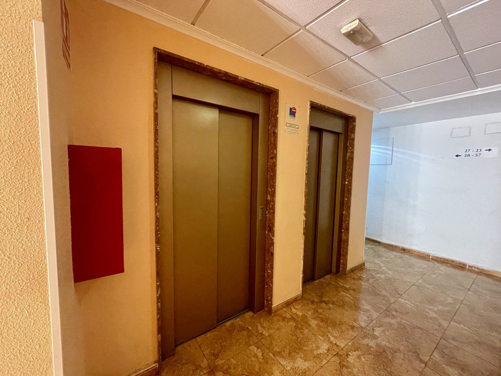 PRECIOSO ÁTICO CON PISCINA COMUNITARIA EN TORREVIEJA