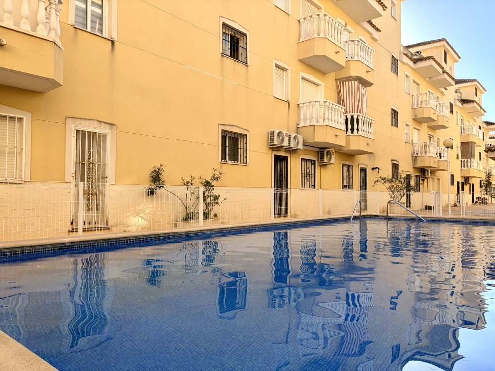 APARTMENT WITH COMMUNAL POOL IN FORMENTERA DEL SEGURA