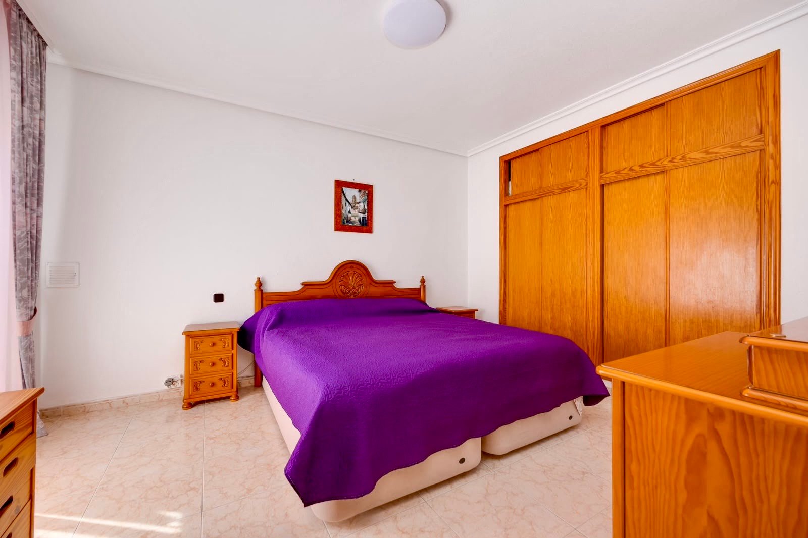 DETACHED VILLA IN PLAYA FLAMENCA, NEAR LA ZENIA BOULEVARD