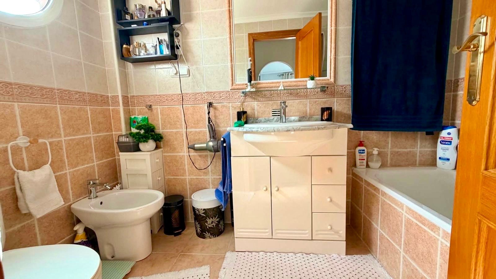 BEAUTIFUL QUAD PROPERTY FOR SALE IN LA MARINA WITH SEA VEIWS