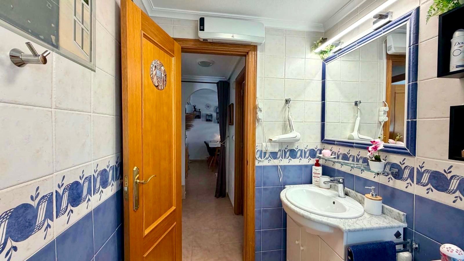 BEAUTIFUL QUAD PROPERTY FOR SALE IN LA MARINA WITH SEA VEIWS